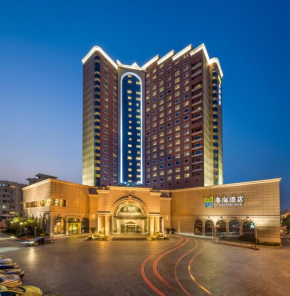 Гостиница GuangDong Hotel Shanghai  Шанхай